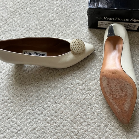 Vintage kitten heels - Picture 2 of 2